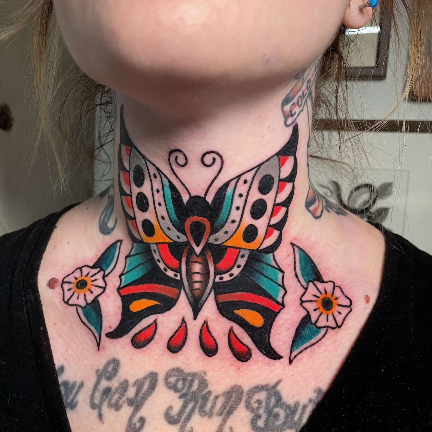 Традиционная татуировка от Tom Lortie